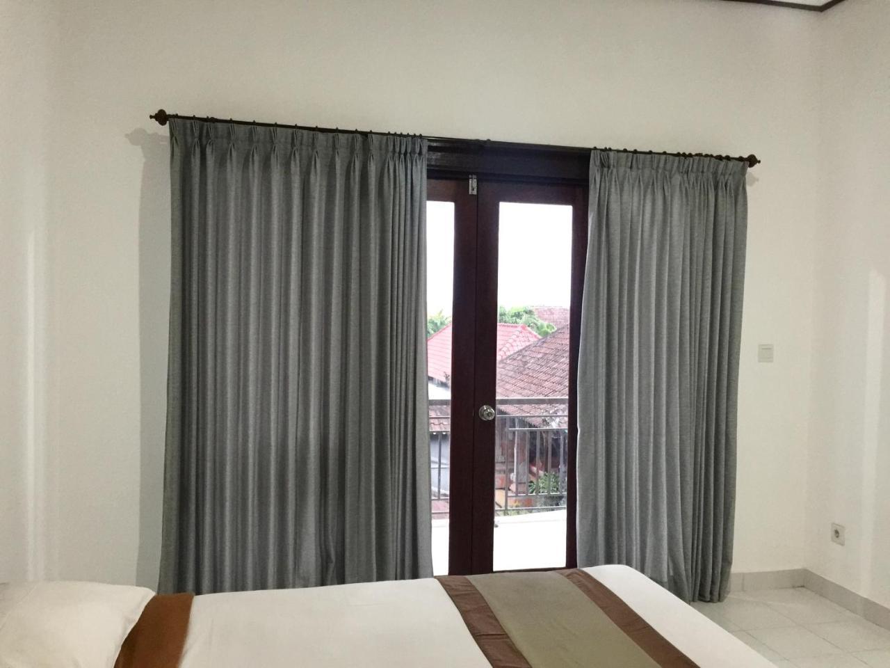 Taman Ratih Guest House Чангу Экстерьер фото