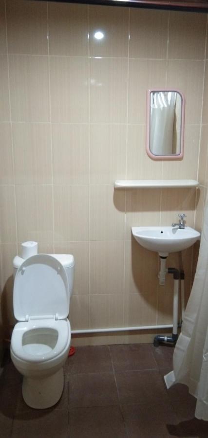 Taman Ratih Guest House Чангу Экстерьер фото